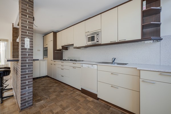 Medium property photo - Professor van der Waalslaan 16, 2251 GH Voorschoten